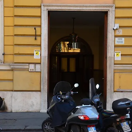 San Peter Vale House Rome
